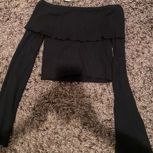 BLACK KNIT TIGHT SWEATER OFF SHOULDER